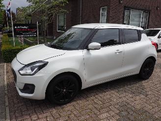 Avarii autoturisme Suzuki Swift 1.2 Stijl Smart Hybrid 2018/8