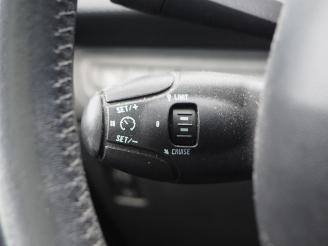 Peugeot 2008 1.2 Vti Active Pack Premium picture 18