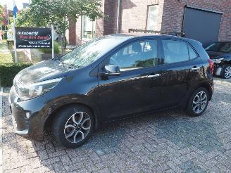 krockskadad bil auto Kia Picanto 1.0 Dpi DynamicPlusLine Automaat 2022/5