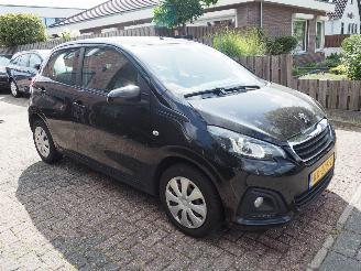 Peugeot 108 1.0 E-Vti Active picture 3