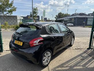 Peugeot 208 1.0 VTI AIRCO 5-DEURS picture 4