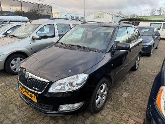 skadebil auto Skoda Fabia 1.2 TDI AIRCO 2011/2