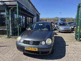 Volkswagen Polo 1.2 12V AIRCO 5-DEURS picture 2