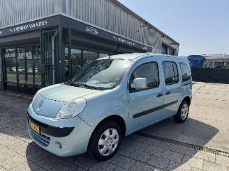 Schadeauto Renault Kangoo 1.6 16V AIRCO 2009/7