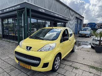 Unfallwagen Peugeot 107 1.0 12V AIRCO 5-DEURS 2011/5