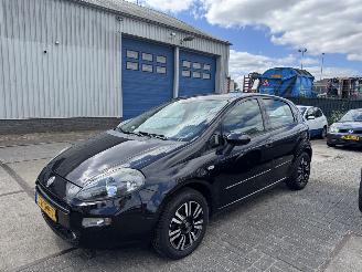 Unfallwagen Fiat Punto 0.9 Twinair AIRCO 5-DEURS 2012/12