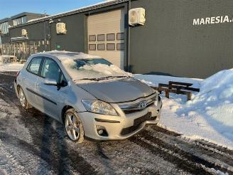 Toyota Auris Auris (E15), Hatchback, 2006 / 2012 1.8 16V HSD Full Hybrid picture 7