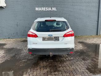 disassembly passenger cars Ford Focus Focus 3 Wagon, Combi, 2010 / 2020 1.0 Ti-VCT EcoBoost 12V 100 2012/8