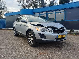 Unfallwagen Volvo Xc-60 2.0 T5 Summum 2013/1