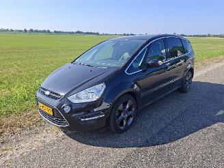 Schadeauto Ford S-Max 1.6 16v SCTI 2011/9