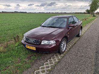 uszkodzony samochody osobowe Audi A4 QUATTRO 1.8 20V 1997/5