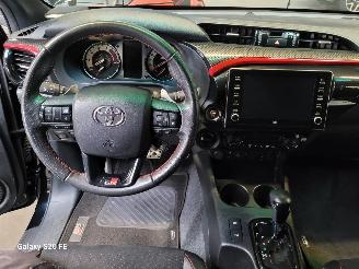 Toyota Hilux 2.8 D-4D 150-KW Automaat 4-WD GR-SPORT 5drs picture 20