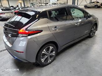 Nissan Leaf 160-KW 62kwh Automaat 5drs Tekna picture 3
