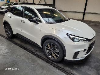 Schadeauto Lexus LBX Hybrid 1.5 100-KW Automaat Elegance 2025/1