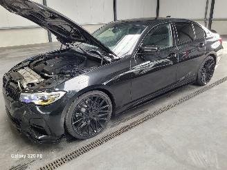 uszkodzony samochody osobowe BMW 3-serie 320i Limo 135-KW Automaat M-SPORT 2019/3