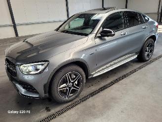 Unfallwagen Mercedes GLE 300de Coupe 225-KW Automaat 4-MATIC AMG 2022/3