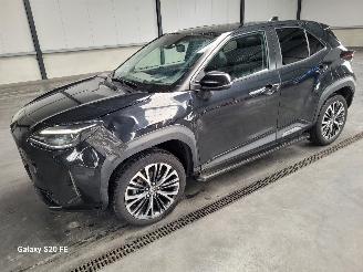 skadebil auto Toyota Yaris Cross Hybrid 1.5 68-KW Automaat 5drs 2024/5