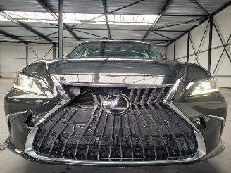 Lexus ES 300h Hybrid 160-KW Automaat picture 15