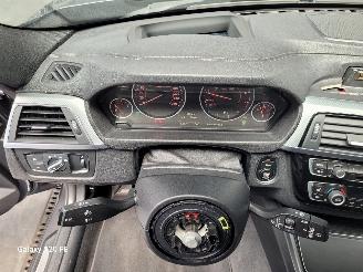BMW 3-serie 318i Touring 100-KW Automaat M-Sport Panoramadak picture 14