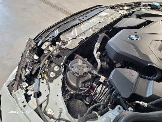 BMW 3-serie 318i Touring 115-KW Automaat M-Sport Panoramdak picture 14