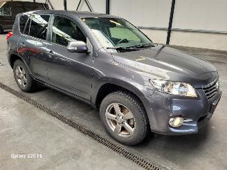 Unfallwagen Toyota Rav-4 2.0 VVTi 116-KW 6-Bak X-Style 2-WD 2012/4