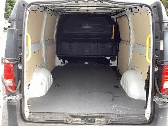 Mercedes Vito 110 CDi picture 7