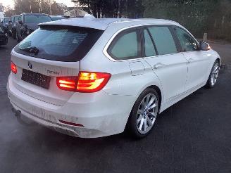 BMW 3-serie 320i High Executive picture 5