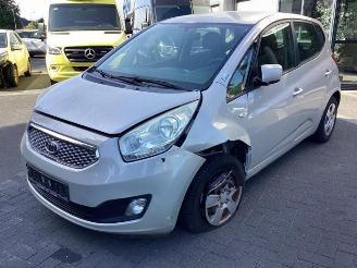 Uttjänta bilar auto Kia Venga Venga, MPV, 2010 / 2019 1.4 CVVT 16V 2011/7
