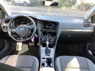 Volkswagen Golf 1.5 TSI Highline picture 9