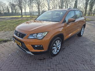 damaged passenger cars Seat Ateca 1.0 ECO TSI LIMITED EDITION 2017/3