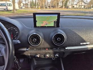 Audi A3 1.6 TDI schadevrij! picture 11