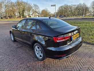 Audi A3 1.6 TDI schadevrij! picture 4