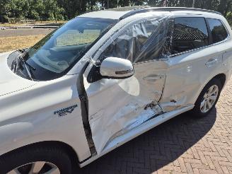 Mitsubishi Outlander 2.0 PHEV INSTYLE+ picture 7