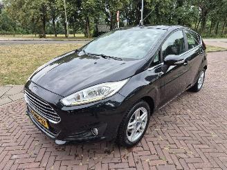 Voiture accidenté Ford Fiesta 1.0 TITANIUM 2013/11