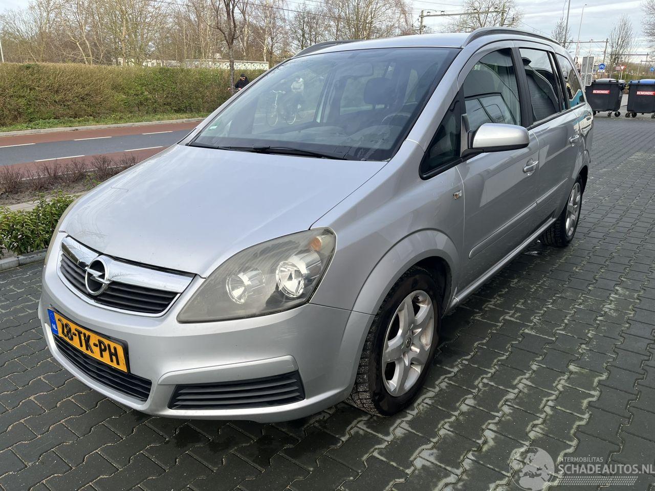 Opel Zafira 1.8 Enjoy Airco 7 persoons