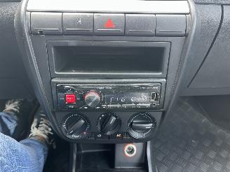 Volkswagen Fox 1.2 Trendline Airco    KM 111479 picture 7