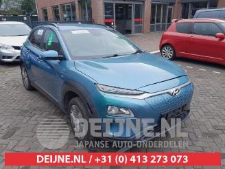 Coche siniestrado Hyundai Kona Kona (OS), SUV, 2017 / 2023 64 kWh 2020/6