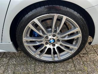 BMW 3-serie 320i M-sport aut. *pano* picture 17
