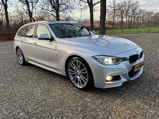 Avarii autoturisme BMW 3-serie 320i M-sport aut. *pano* 2014/11
