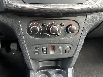 Dacia Sandero STEPWAY 0.9TCE NAVI / CRUISE / PDC picture 14