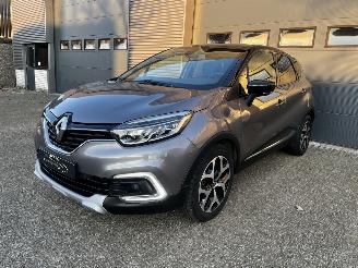 škoda osobní automobily Renault Captur 1.3 Tce AUTOMAAT / NAVI / CRUISE / PDC / CAMERA 2019/4