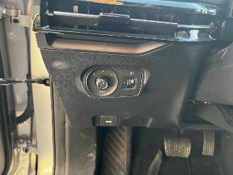 MG MG4 ELECTRIC LUXURY 64Kwh picture 19