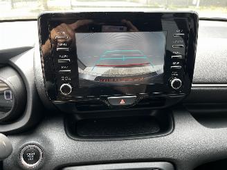 Toyota Yaris VVT-I AIRCO / CRUISE / NAVI / CAMERA / STOELVERW picture 13