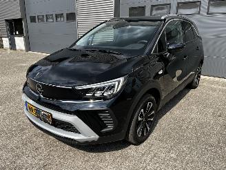 krockskadad bil auto Opel Crossland 1.2 Turbo AUTOMAAT / PANODAK 2024/2
