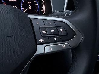 Volkswagen T-Roc 1.5 TSI AUTOMAAT / NAVI / CRUISE / CAMERA picture 14