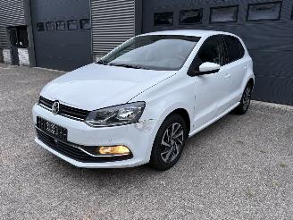 Unfallwagen Volkswagen Polo 1.0i SOUND / CLIMA / NAVI / PDC 2017/7