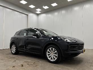 skadebil auto Porsche Cayenne 3.0 E-Hybrid Panoramadak Navi Clima 2019/9