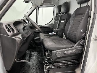 Iveco Daily 35-180 3.0 Hi-Matic L4H3 Navi Clima picture 9