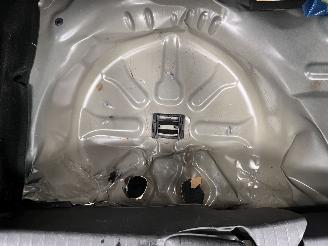 Peugeot 208 1.2 PureTech 5-drs Navi Airco picture 16