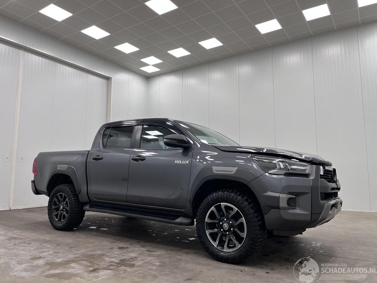 Toyota Hilux 2.8 D-4D Autom. 4WD DC Navi Clima